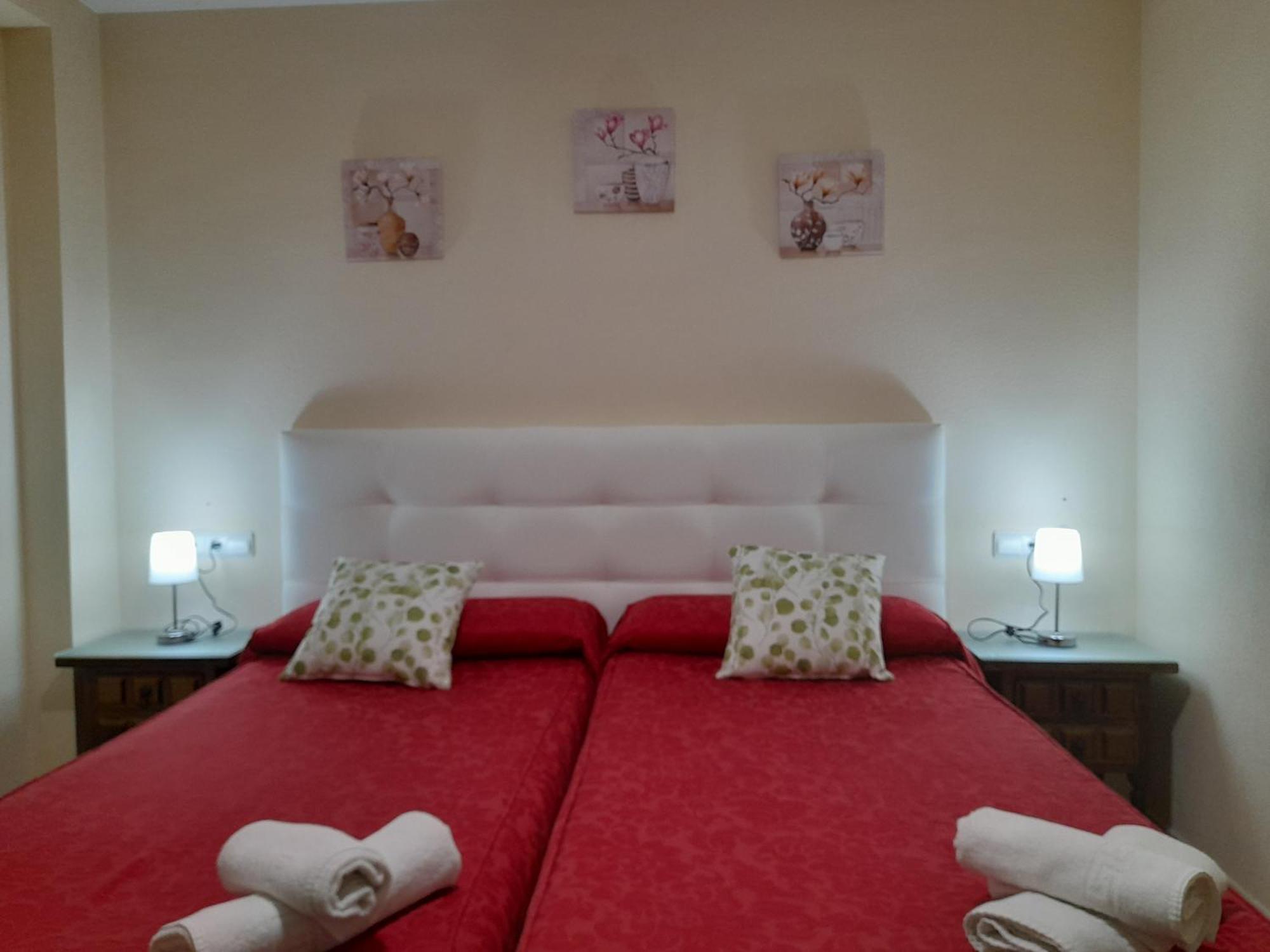 Hostal San Roque Guadalajara Esterno foto