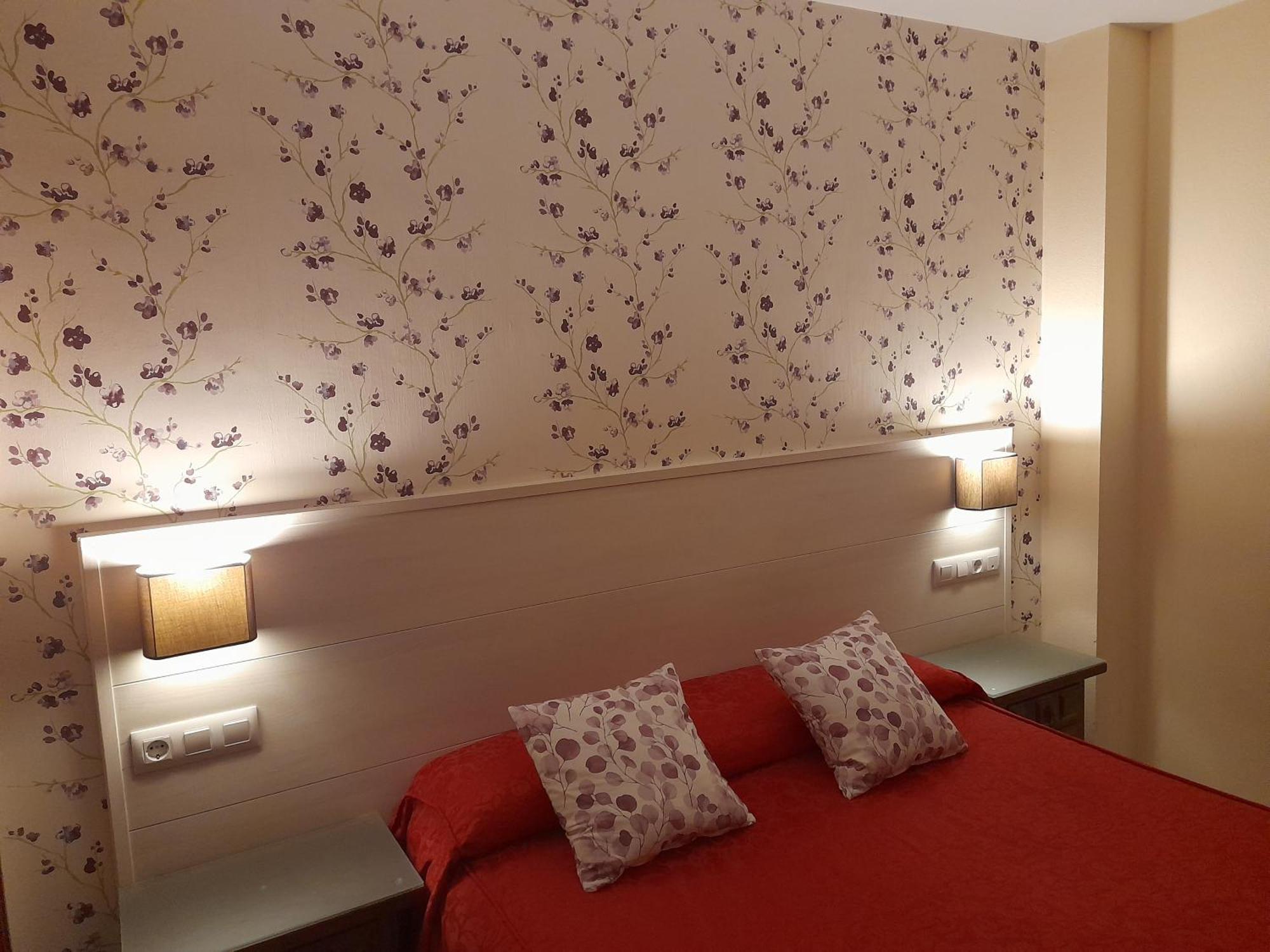 Hostal San Roque Guadalajara Esterno foto