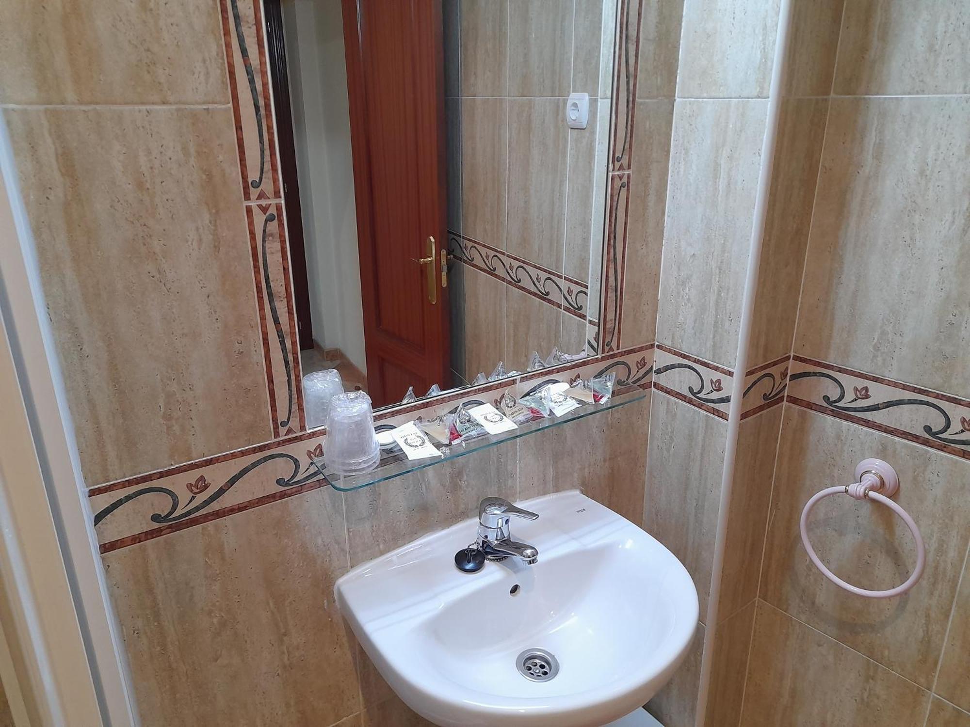 Hostal San Roque Guadalajara Esterno foto