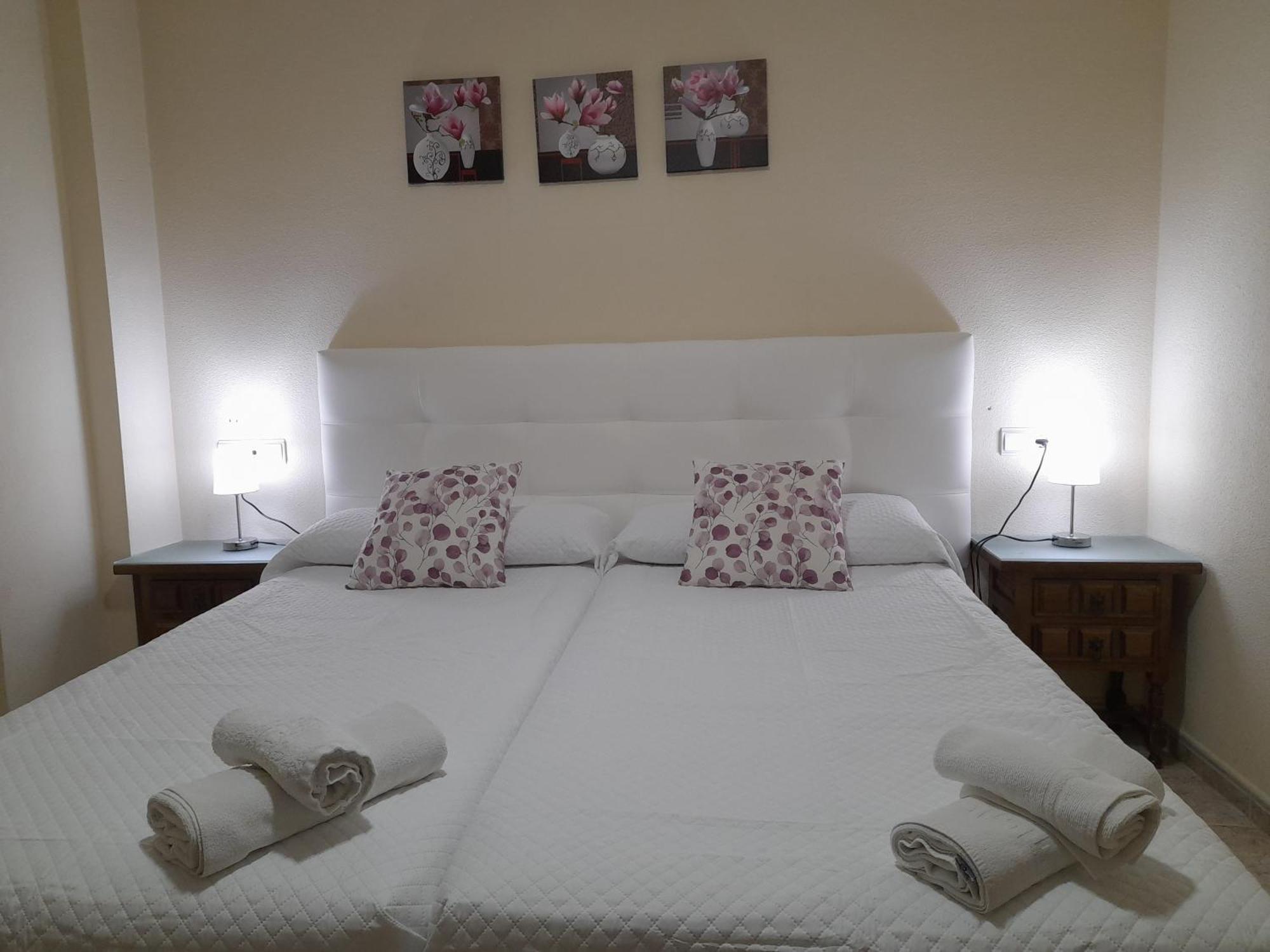 Hostal San Roque Guadalajara Esterno foto